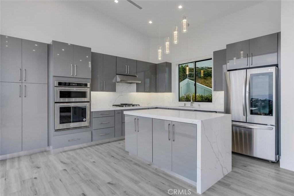 19131 Menard Pl - Photo 6 of 22