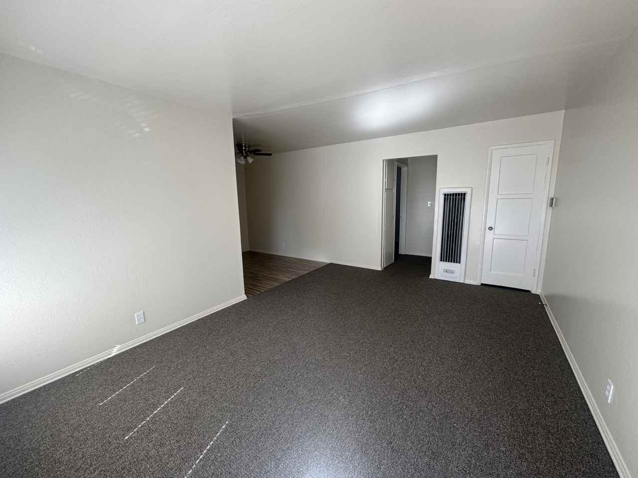 1136 Linden Avenue - Photo 3 of 6