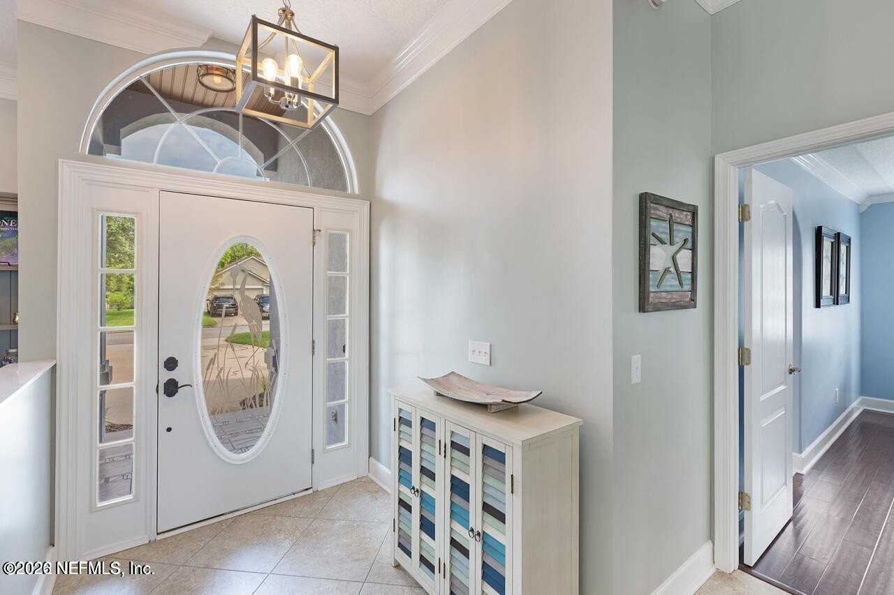 1593 Blue Heron Ln - Photo 4 of 34