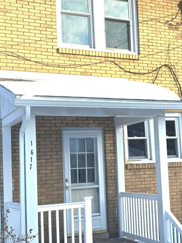 1617 Maple Ave Unit 1617 #1617 - Photo 3 of 21