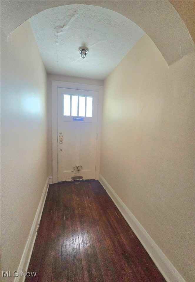 1617 Maple Ave Unit 1617 #1617 - Photo 4 of 21