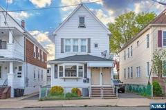 131 Banta Ave - Photo 1 of 1