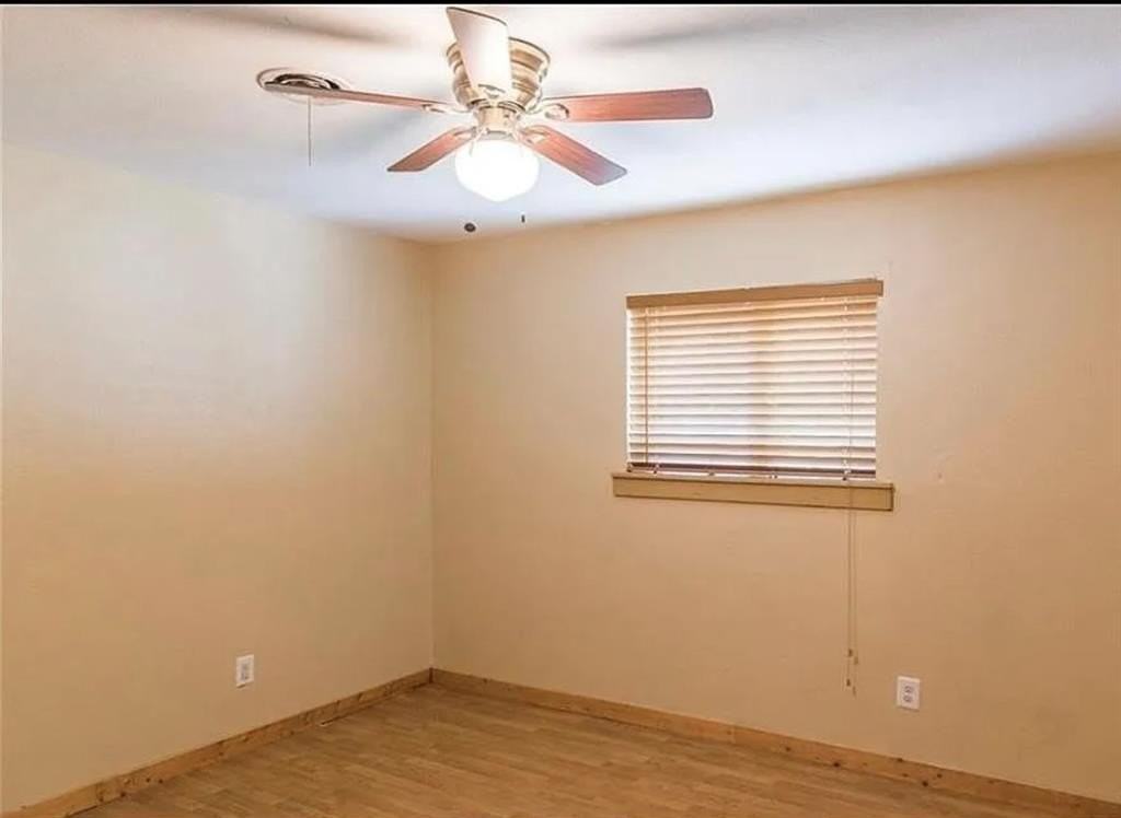 7813 Marrett Dr - Photo 3 of 14