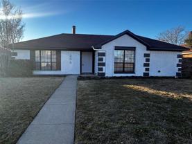 206 N Alder Dr - Photo 1 of 1