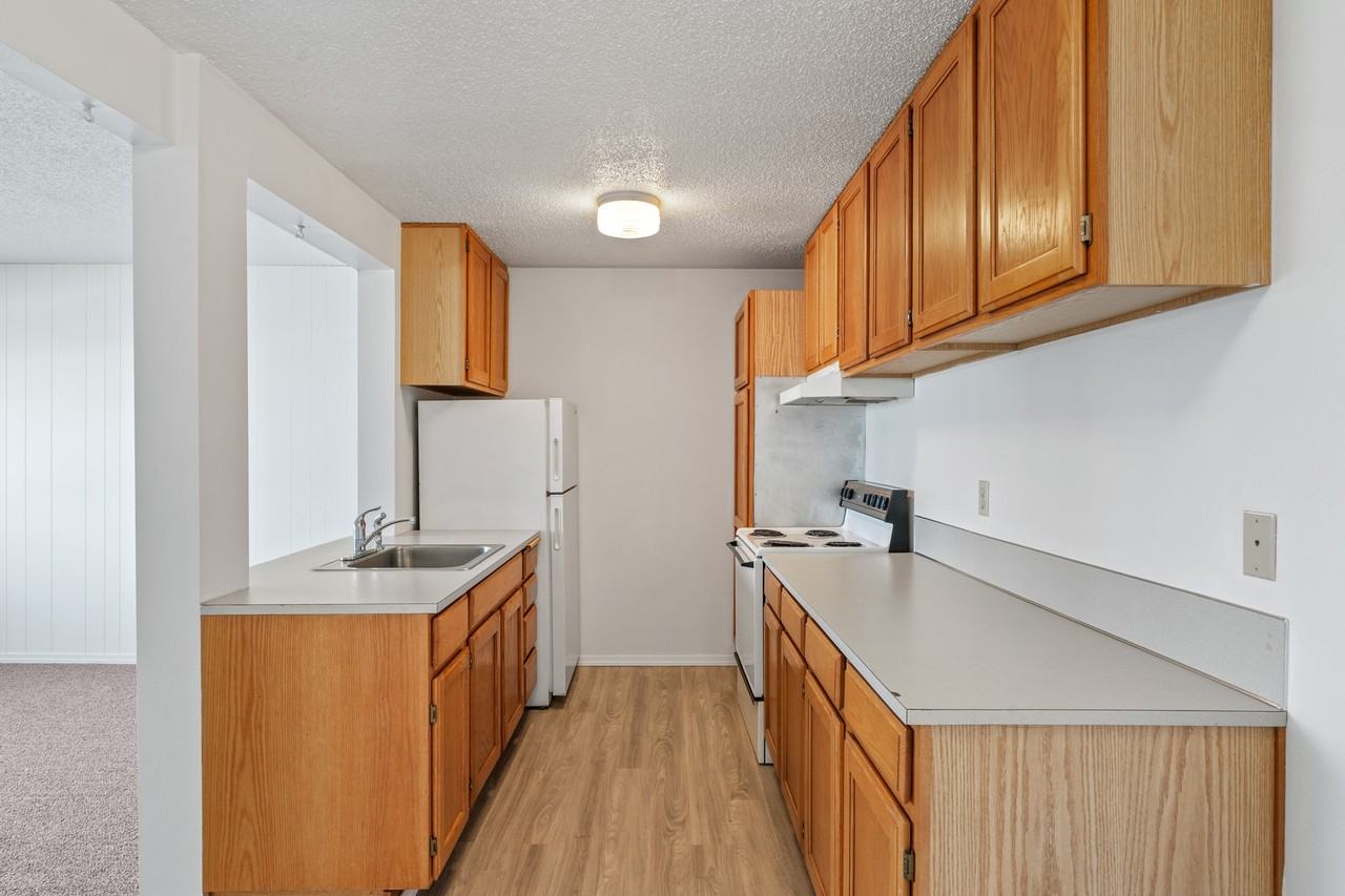 672 Ocean Shores Boulevard Northwest - Photo 6 of 50