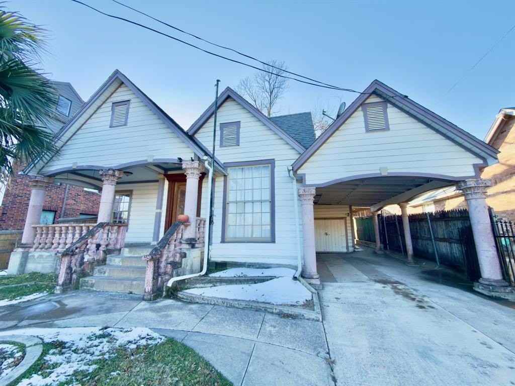 719 N Crawford St - Photo 2 of 29