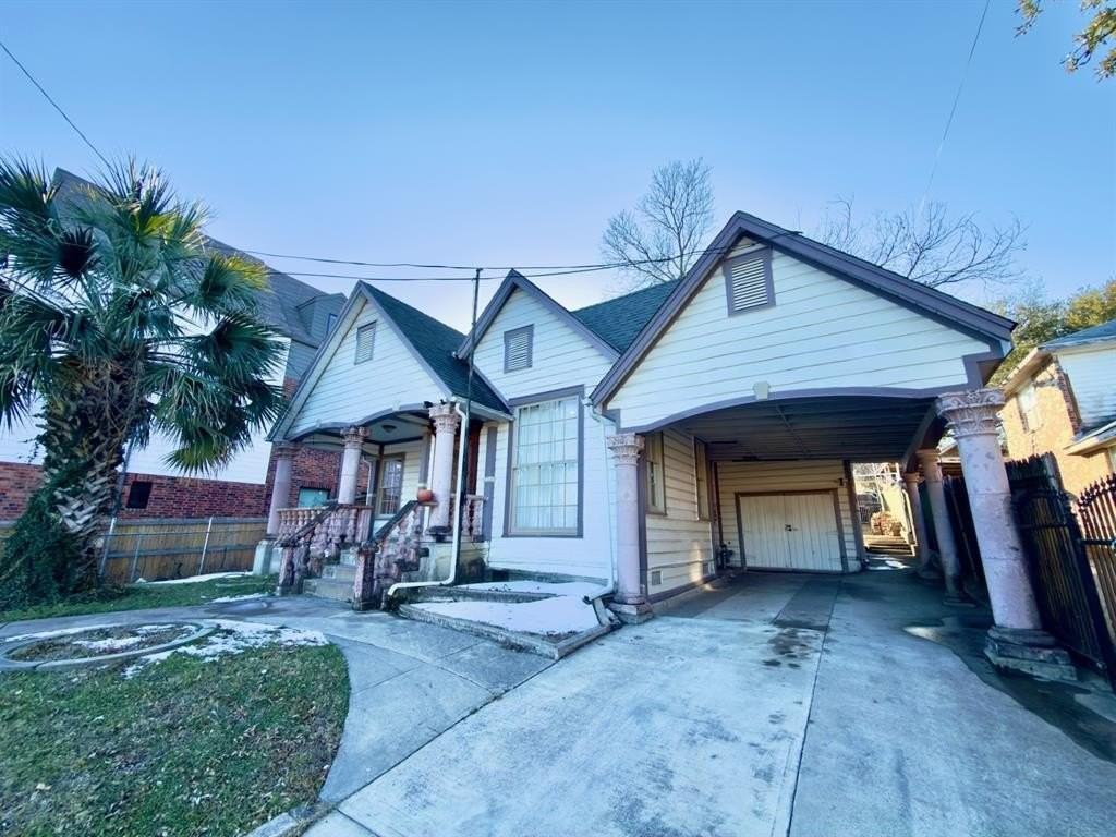 719 N Crawford St - Photo 3 of 29