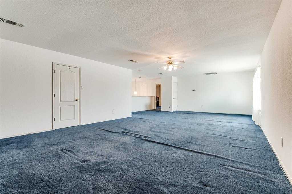 716 Kristi Ln - Photo 6 of 10