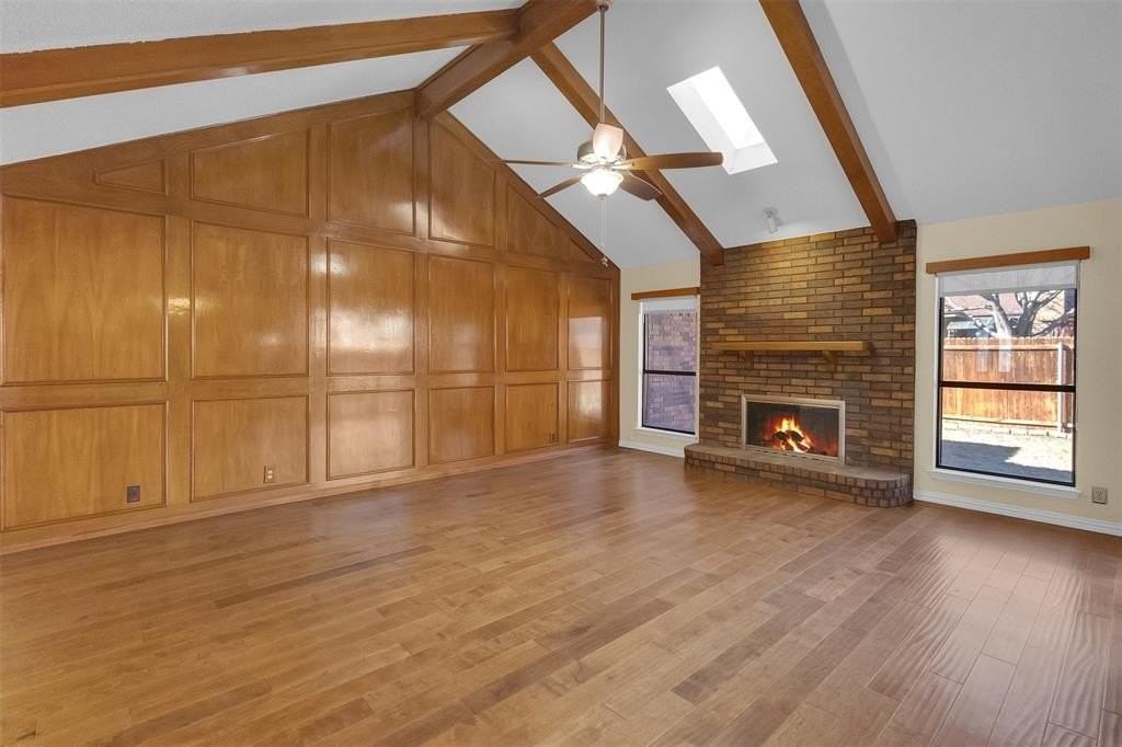 6300 Aires Dr - Photo 4 of 28