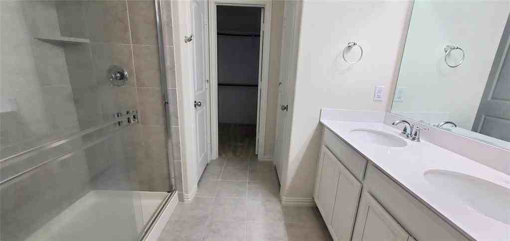 2016 Robert St - Photo 7 of 8