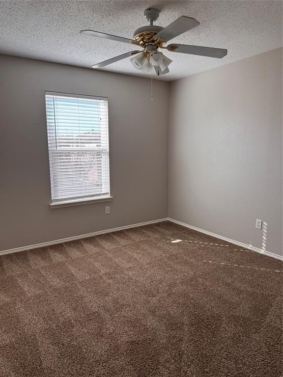 652 Spillway Dr - Photo 2 of 7