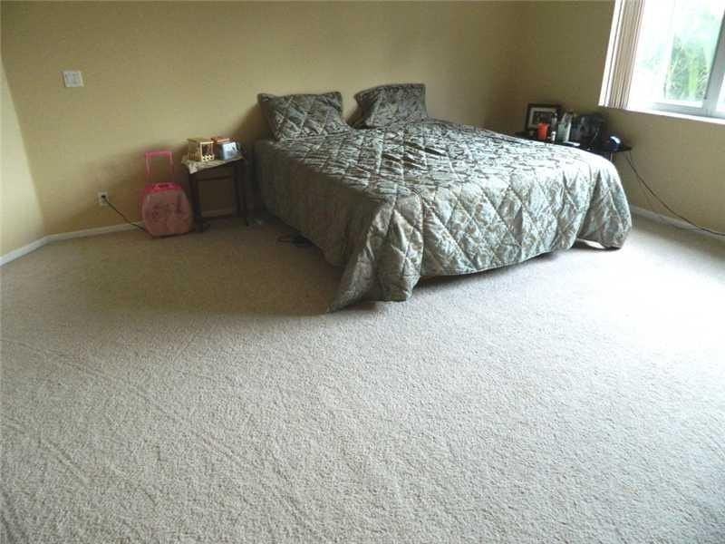 19301 Nw 10th St - Photo 6 of 16