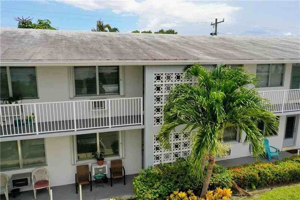 1920 Ne 51st Ct #208