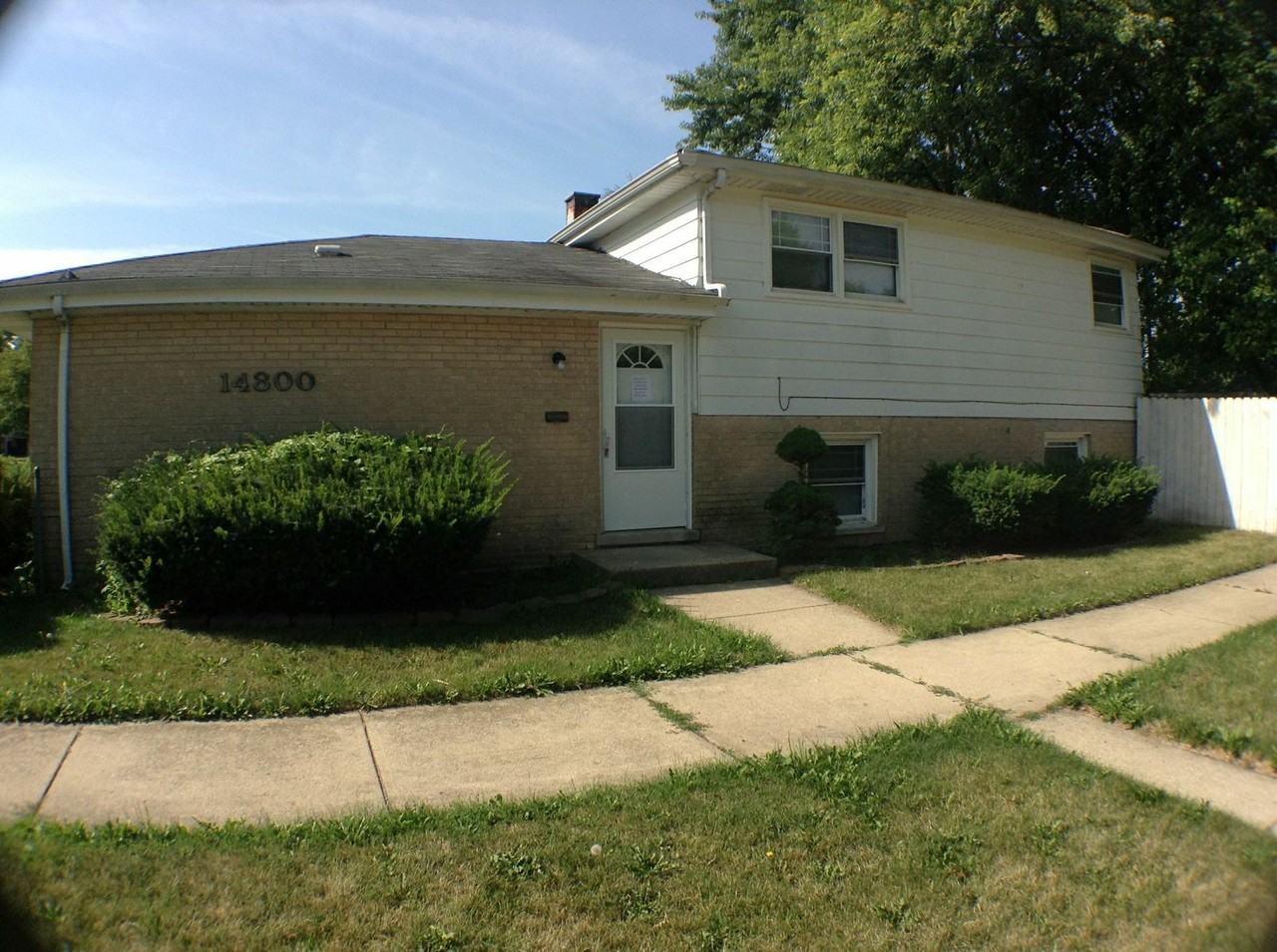 14800 Homan Ave - Photo 2 of 11