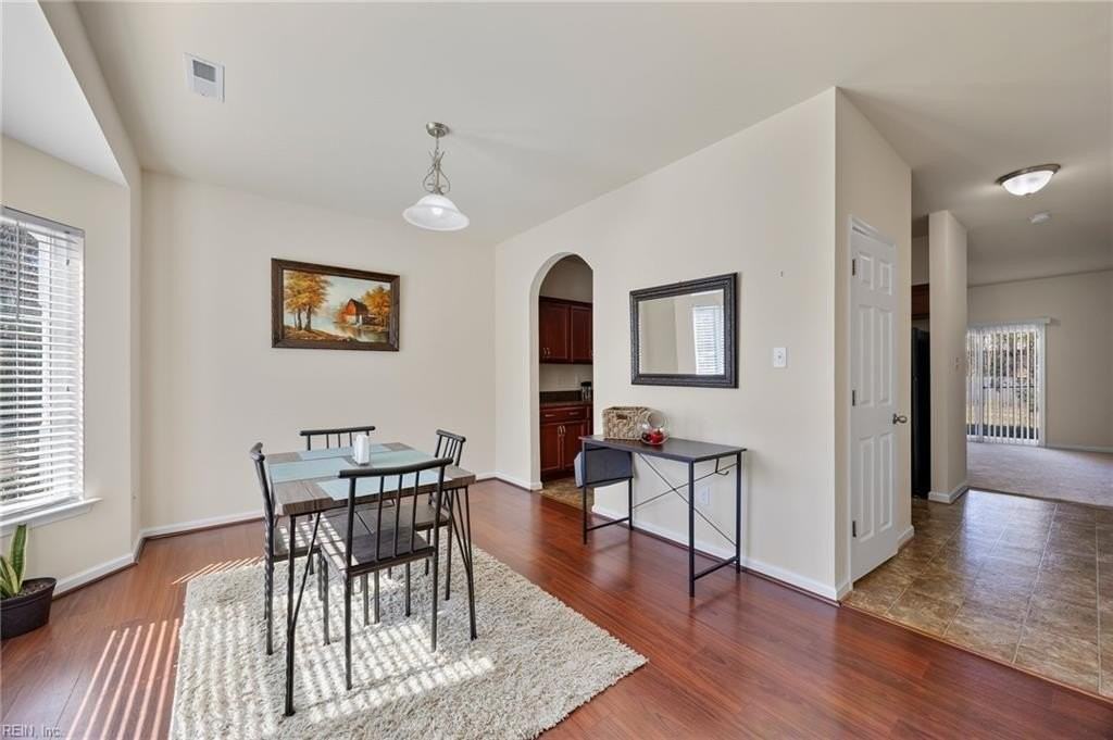 2039 Genevieve Trl - Photo 3 of 27