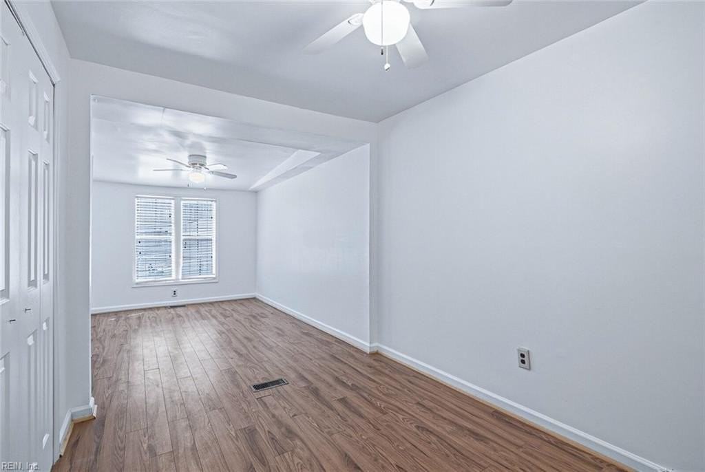 480 Richneck Rd - Photo 6 of 10