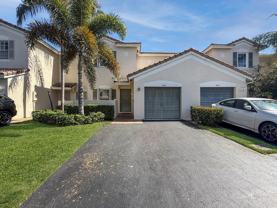 4866 Sw 32nd Ter - Photo 1 of 1