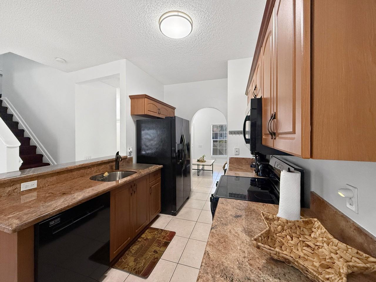 4866 Sw 32nd Ter - Photo 6 of 27