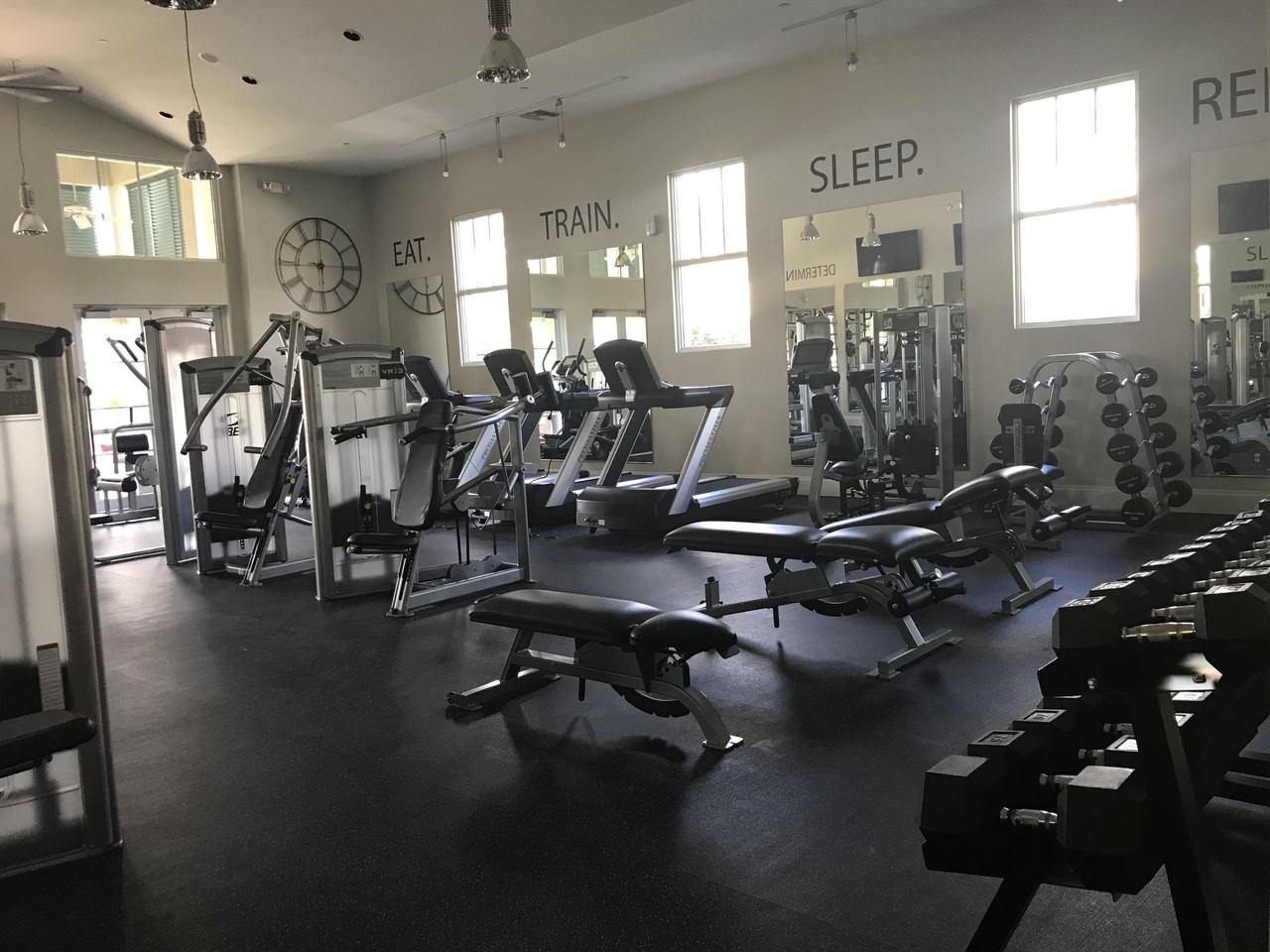 960 Millbrae Ct #3 - Photo 5 of 46