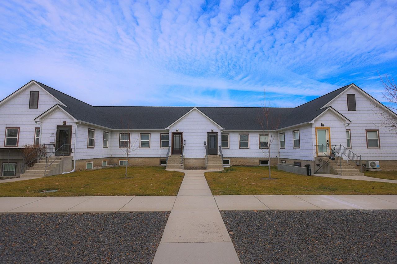 1301 Blaine Street - Photo 3 of 28