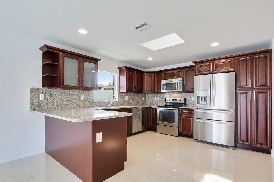 121 Swain Blvd - Photo 5 of 9