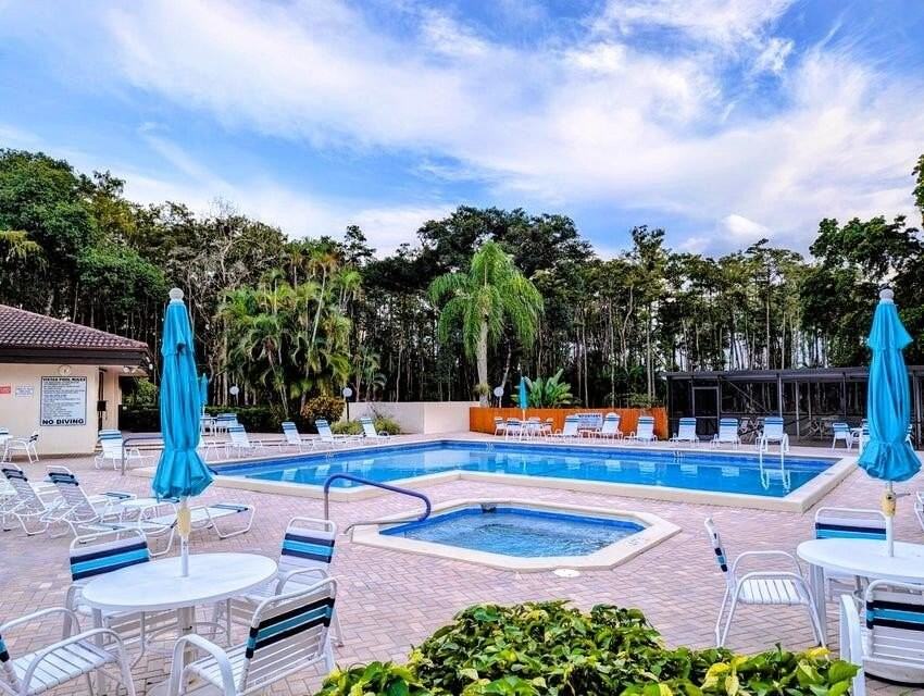 21362 Juego Cir #33F - Photo 3 of 41