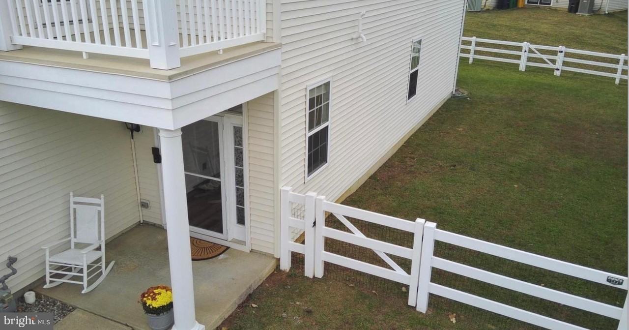 919 Lansdowne Rd - Photo 7 of 7