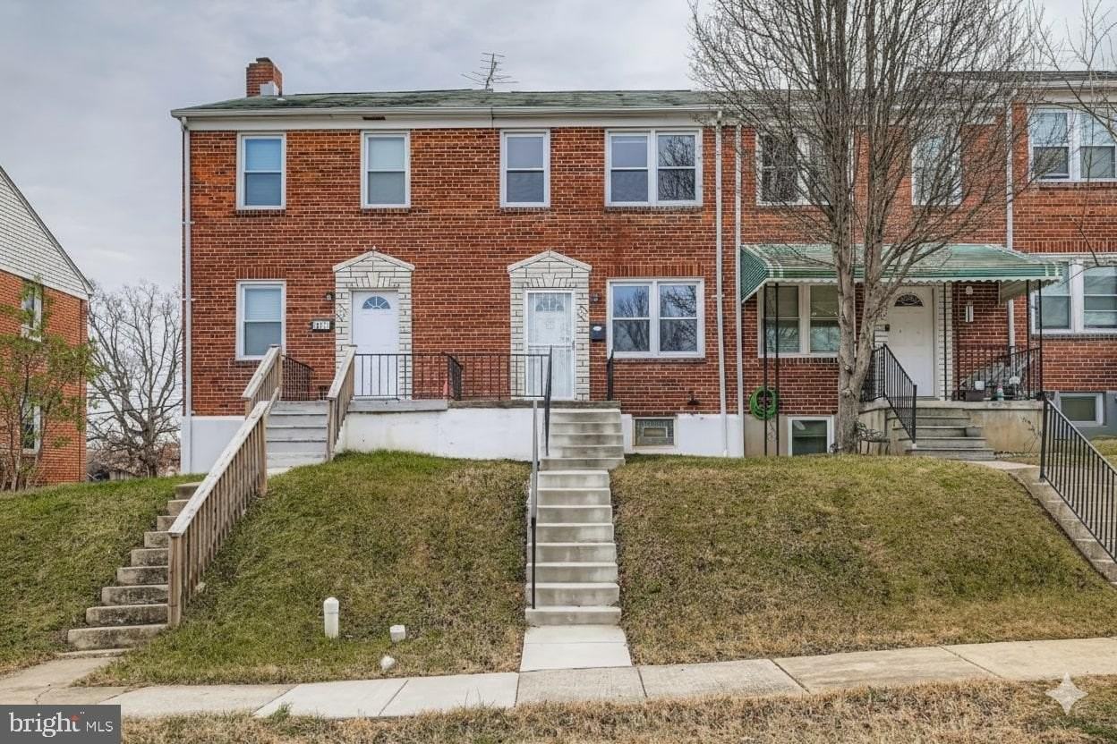 571 Welbrook Rd - Photo 2 of 32