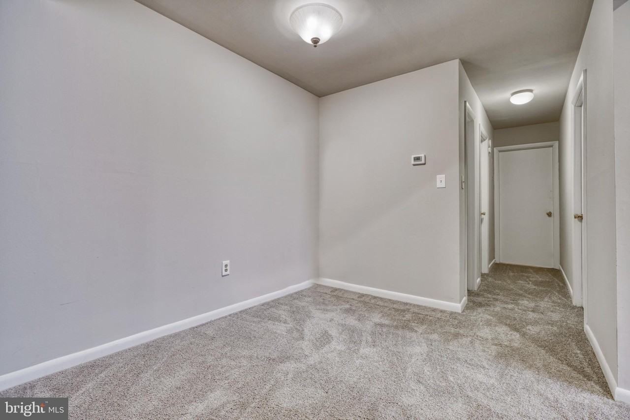 140B Royal Oak Dr Unit 140-B #140B - Photo 6 of 18