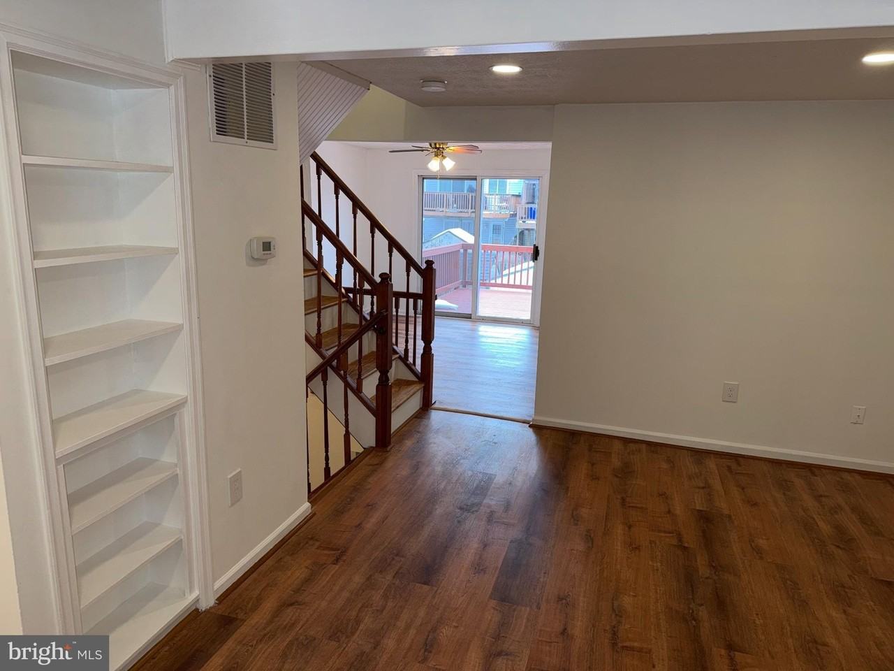 9252 Pirates Cv - Photo 3 of 32