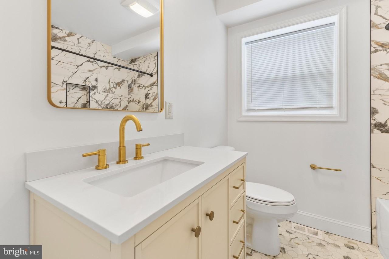 3213 Greencastle Rd - Photo 7 of 47