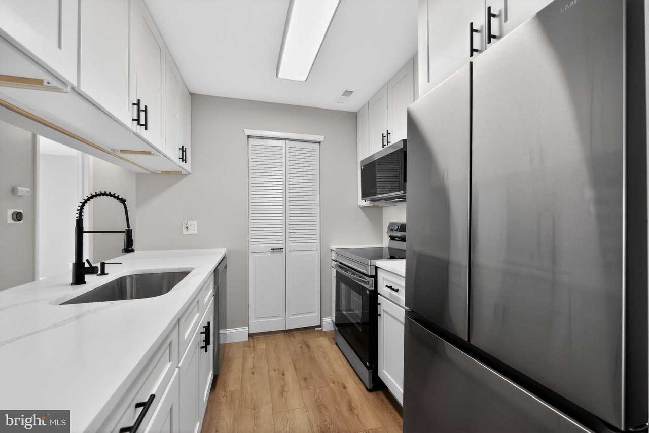 306 The Woods - Photo 5 of 15