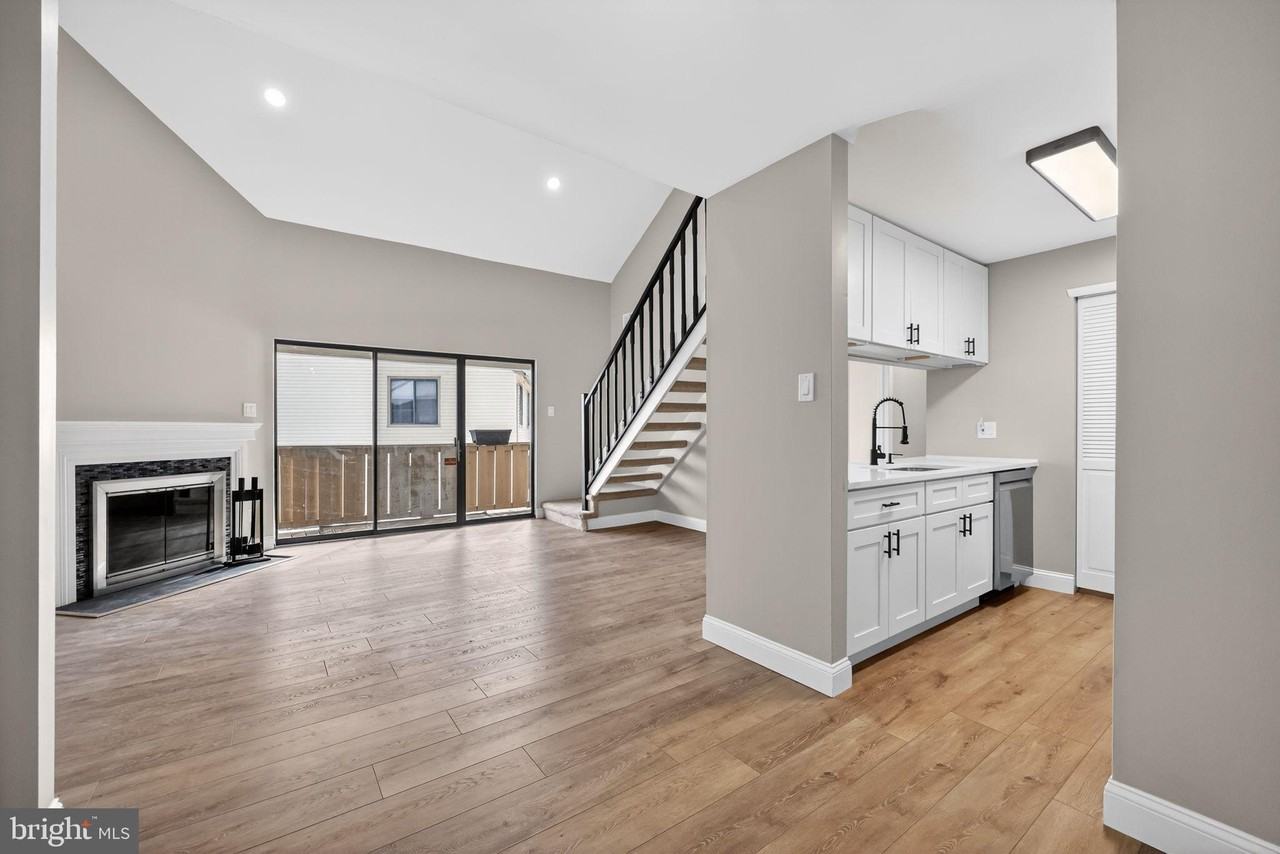 306 The Woods - Photo 6 of 15