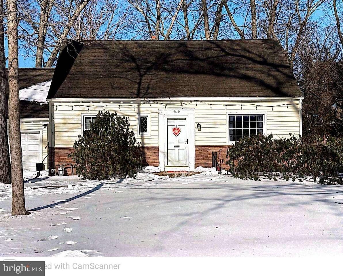 409 Swarthmore Rd - Photo 2 of 14