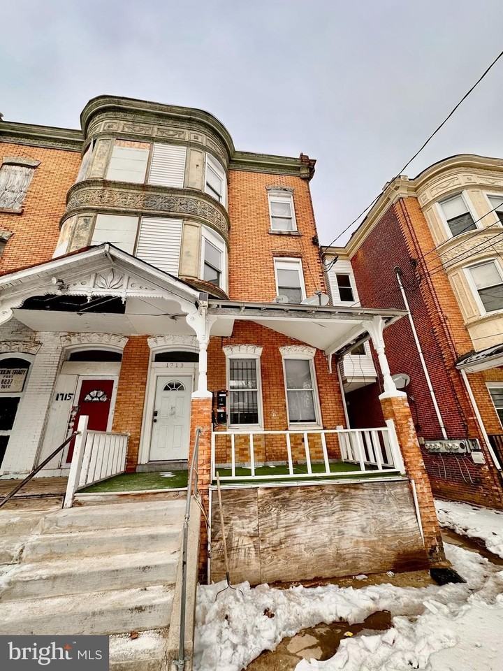 1713 W Tioga St Unit 1f #1F