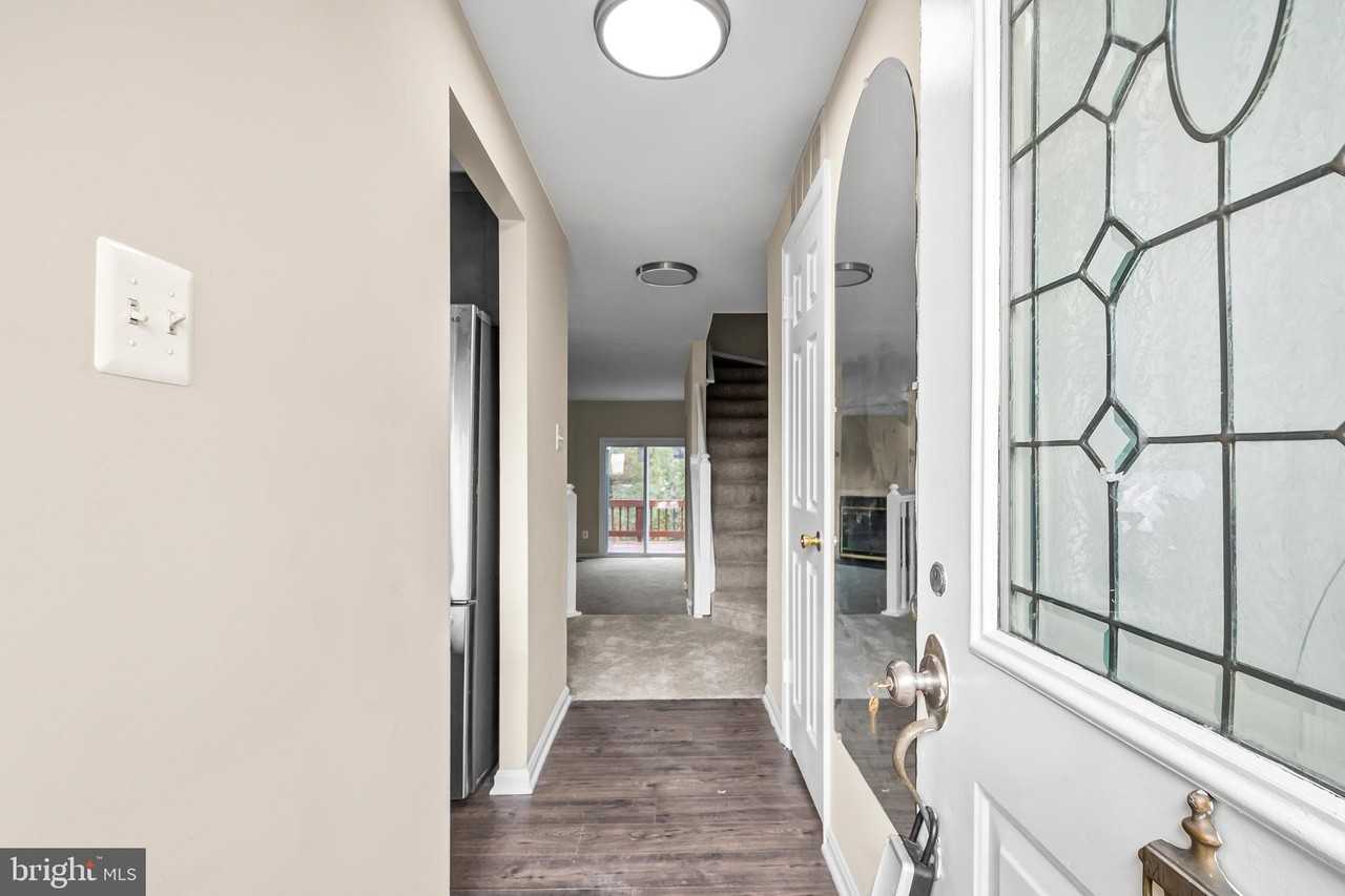 6185 Little Valley Way - Photo 4 of 30