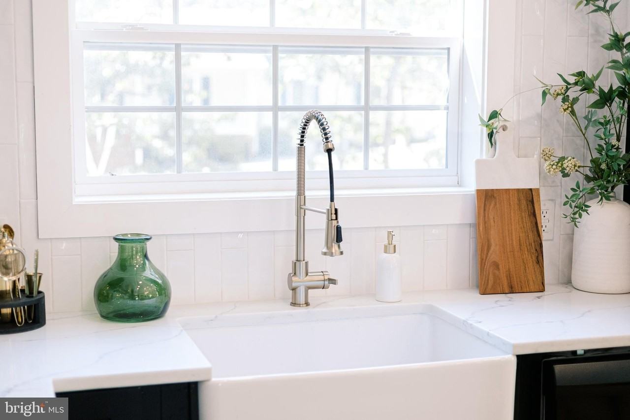 268 Dogwood Dr - Photo 3 of 12