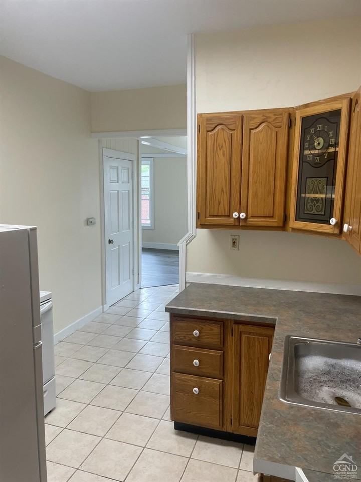 34 Hill St Unit 2 #2 - Photo 4 of 6