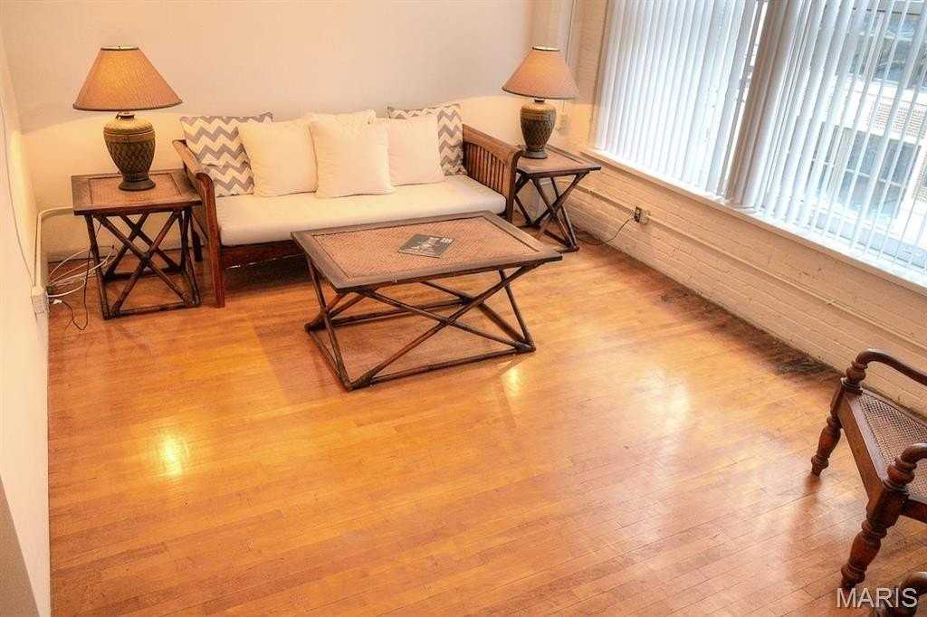 1709 Washington Ave #304 - Photo 5 of 22