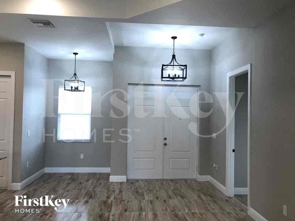 3302 14th St Sw - Photo 2 of 11