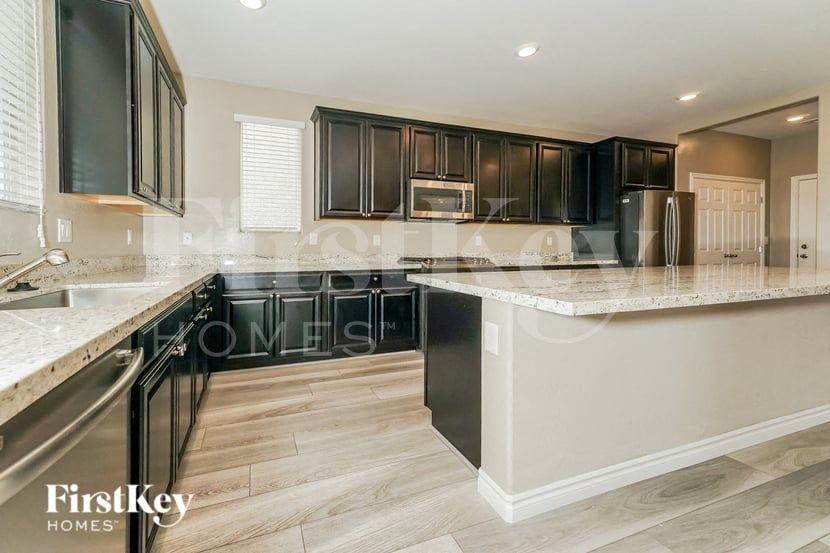 6950 Denio Island St - Photo 5 of 15