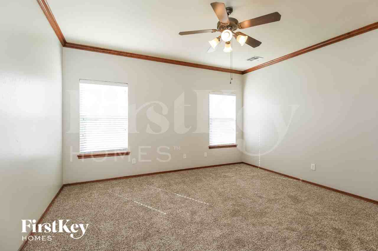 13909 Korbyn Dr - Photo 7 of 15