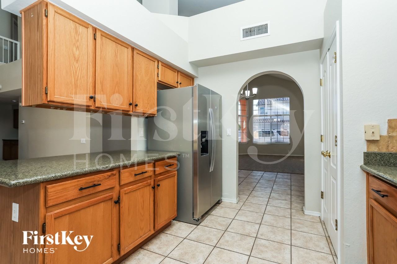 9880 N Windwalker Trl - Photo 6 of 16