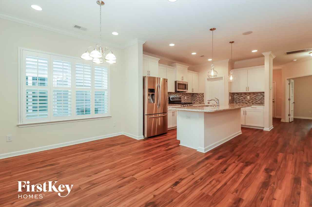 1655 Emmets Rd - Photo 4 of 15