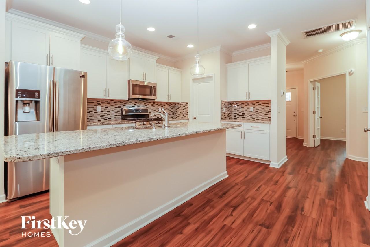 1655 Emmets Rd - Photo 6 of 15