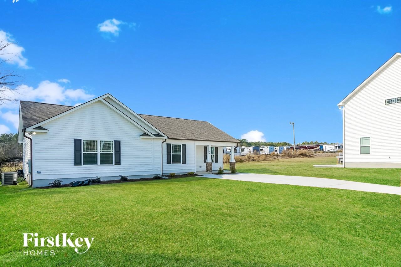 84 Winter Red Way - Photo 2 of 15