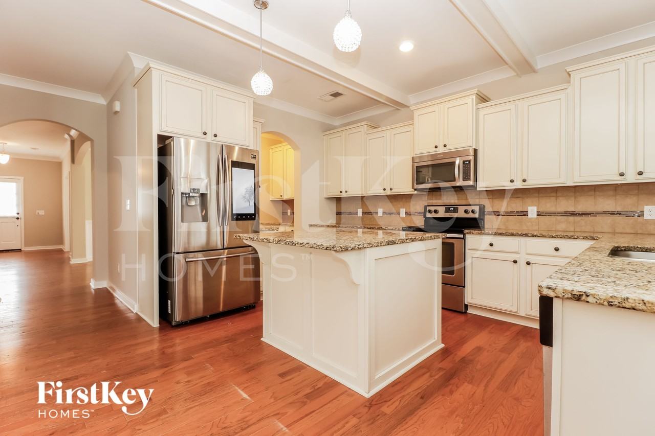 308 Crossandra Ave - Photo 7 of 15