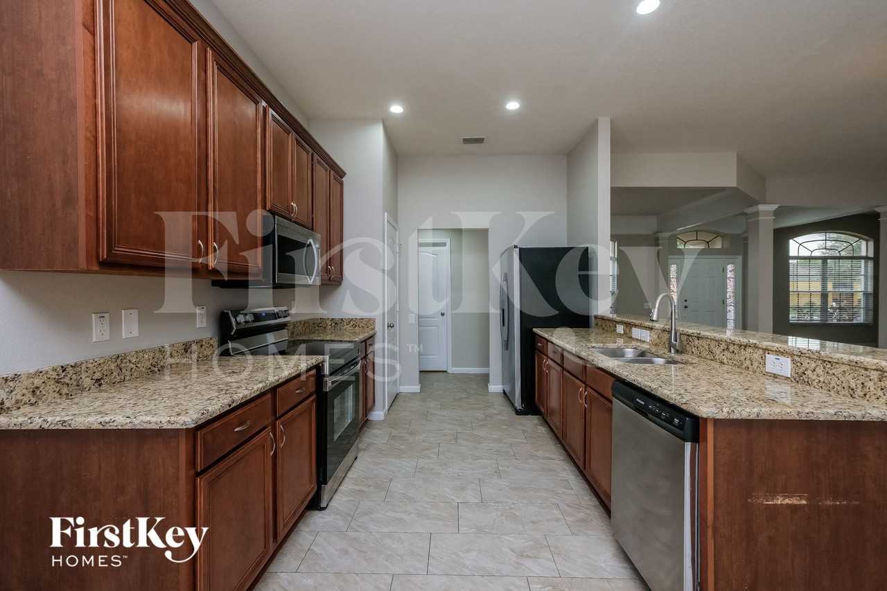 2018 Heartland Cir - Photo 5 of 15