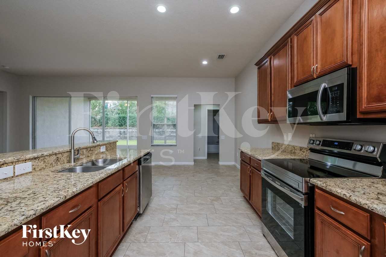 2018 Heartland Cir - Photo 6 of 15