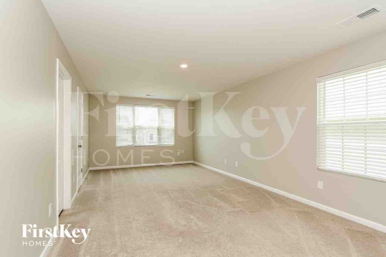 3611 Cerelia Ln - Photo 7 of 14